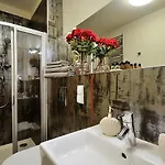 319 W Royal Tulip 200 M Do Plazy Dobruk Jacuzzi W Obiekcie Apartmán