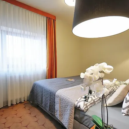 319 W Royal Tulip 200 M Do Plazy Dobruk Jacuzzi W Obiekcie Kolobřeh