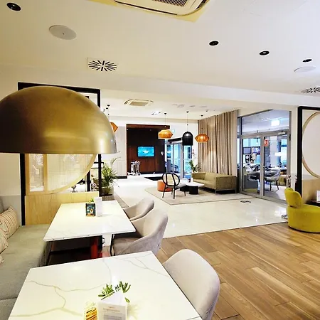 319 W Royal Tulip 200 M Do Plazy Dobruk Jacuzzi W Obiekcie Апартаменты