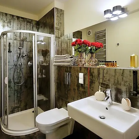 319 W Royal Tulip 200 M Do Plazy Dobruk Jacuzzi W Obiekcie * Колобжег